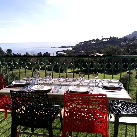 Le Village De Cap Esterel - Maeva - 2 Pieces 5 Personnes Climatise Avec Vue - Prestige - Super Mae-5574 Апартаменти Сен-Рафаель