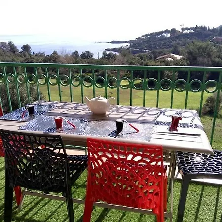 Le Village De Cap Esterel - Maeva - 2 Pieces 5 Personnes Climatise Avec Vue - Prestige - Super Mae-5574 Апартаменти *