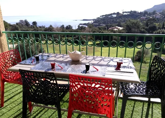 Le Village De Cap Esterel - Maeva - 2 Pieces 5 Personnes Vue - Prestige - Super Mae-5574 아파트